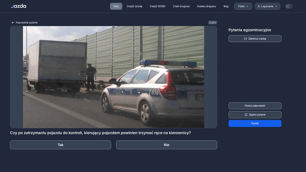 Ręce na kierownicy podczas kontroli drogowej - dlaczego to takie ważne
