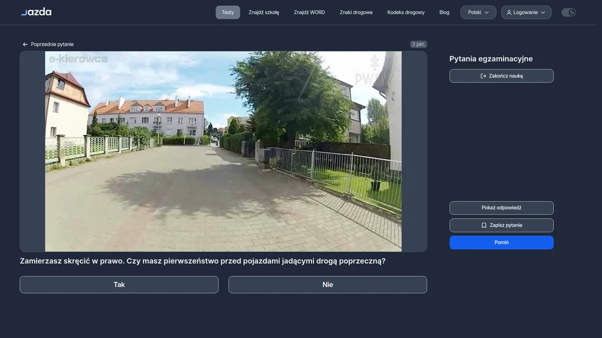 Pierwszeństwo przy skręcie w prawo - kiedy musisz ustąpić?