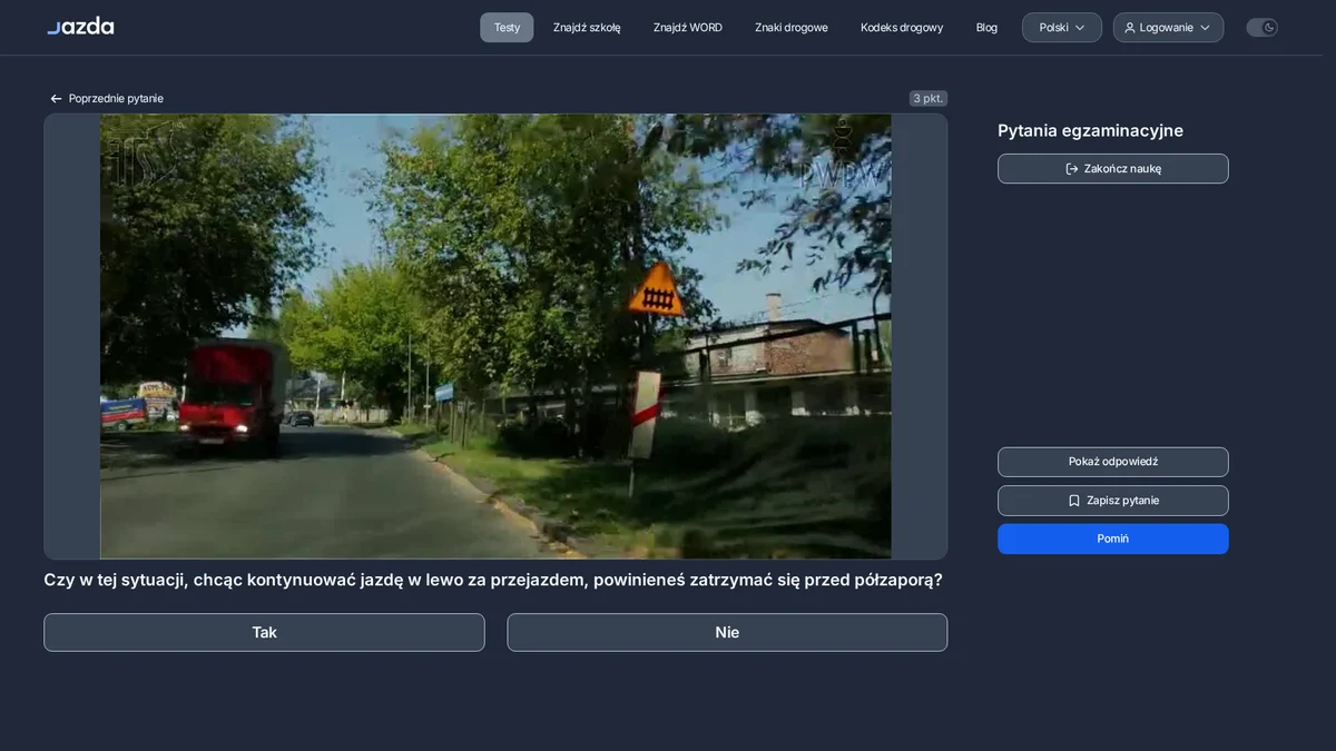 Zatrzymanie przed półzaporą - nie blokuj przejazdu kolejowego