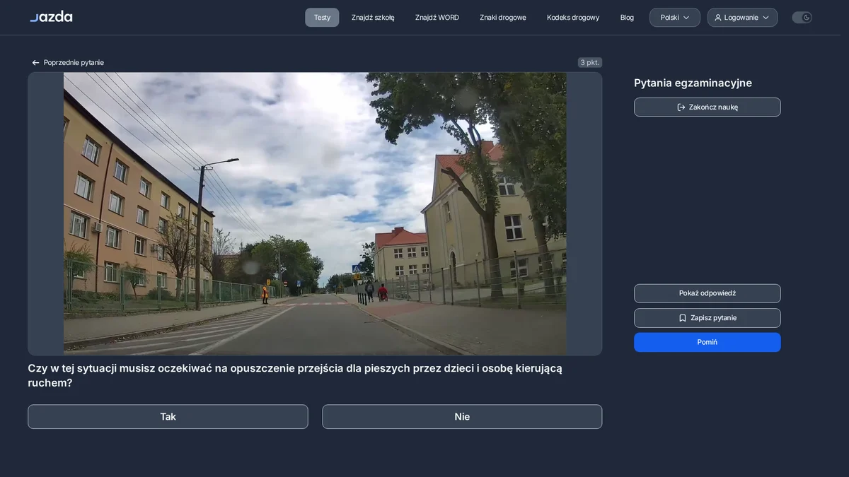 Dzieci na przejściu i osoba kierująca ruchem - kto ma pierwszeństwo